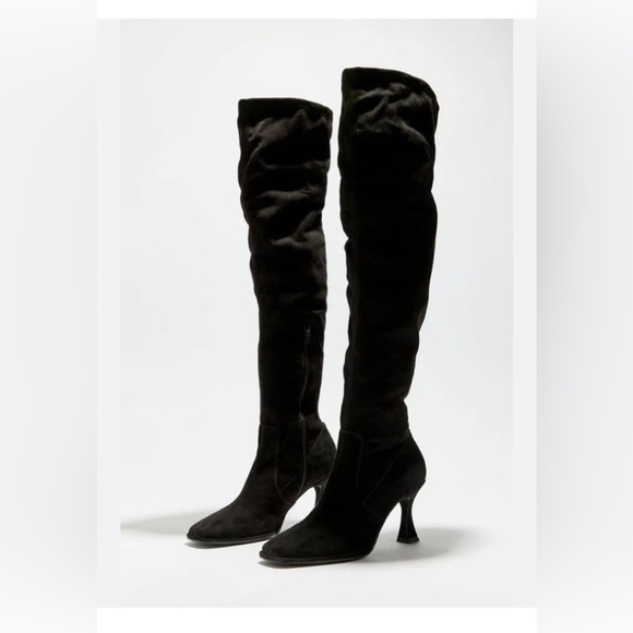 Suede Seychelles “You Or Me” tall boots. NWT, never worn, in original box. - Picture 3 of 12